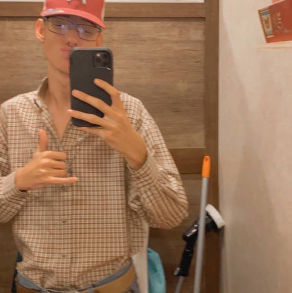 Meet your Posher, Nicholas - Picture 1 of 1